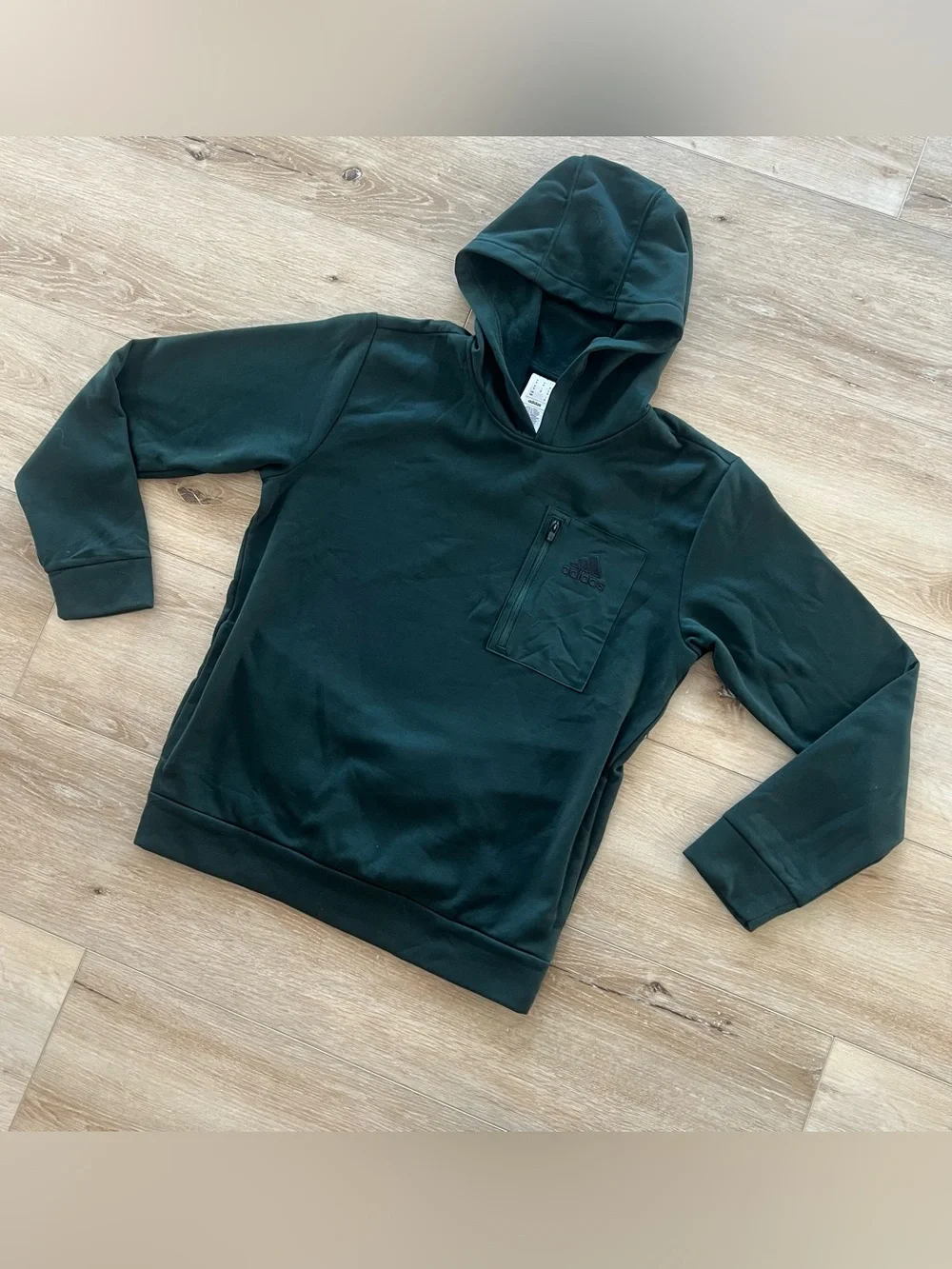 NWT Adidas M Pocket hoodie